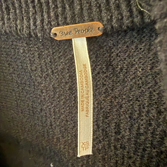 Women’s Free People Black Cardigan - Picture 3 of 3
